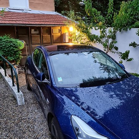 Hote Stephanois Studio, Parking& Borne Electrique Сент-Этьен Экстерьер фото